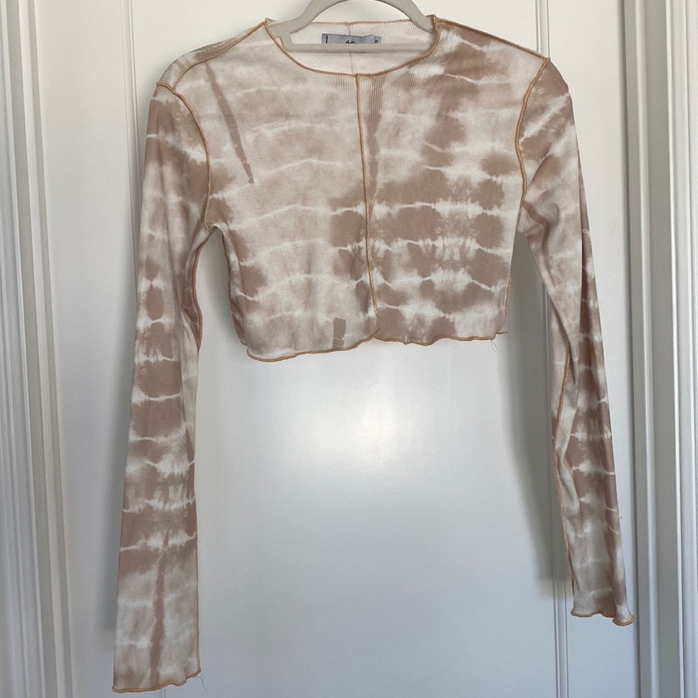 ADIKA TIE DYE CROP LONG SLEEVE TOP